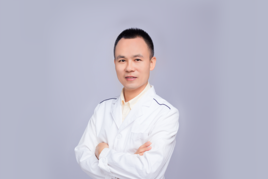 蔡毅
